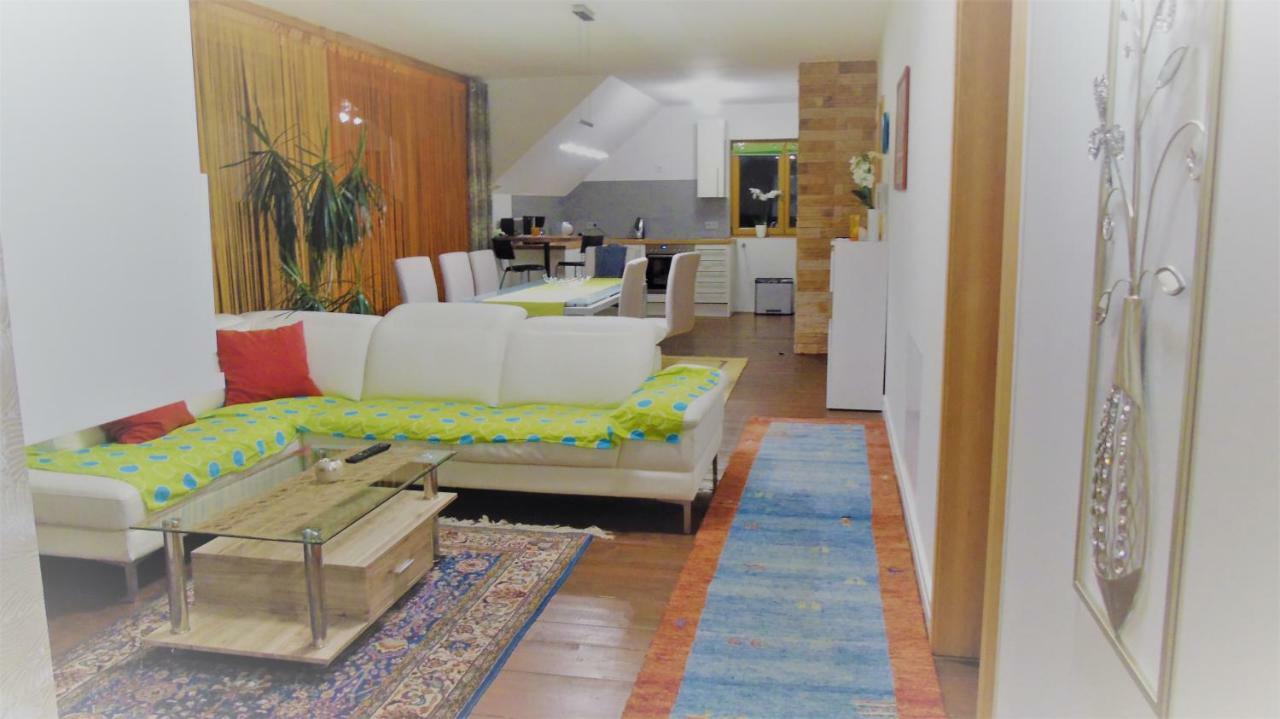 Ferienwohnung Csilla Unterweid Luaran gambar